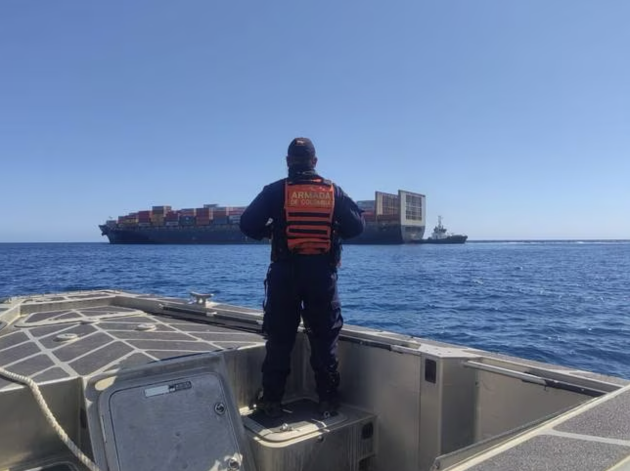 Blackout on a container ship off the coast of Colombia